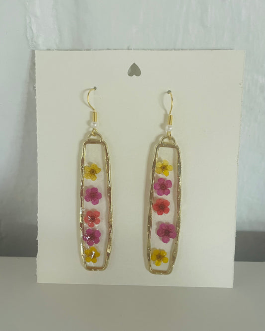 "Zinnia Buds" Pressed Flower Earrings