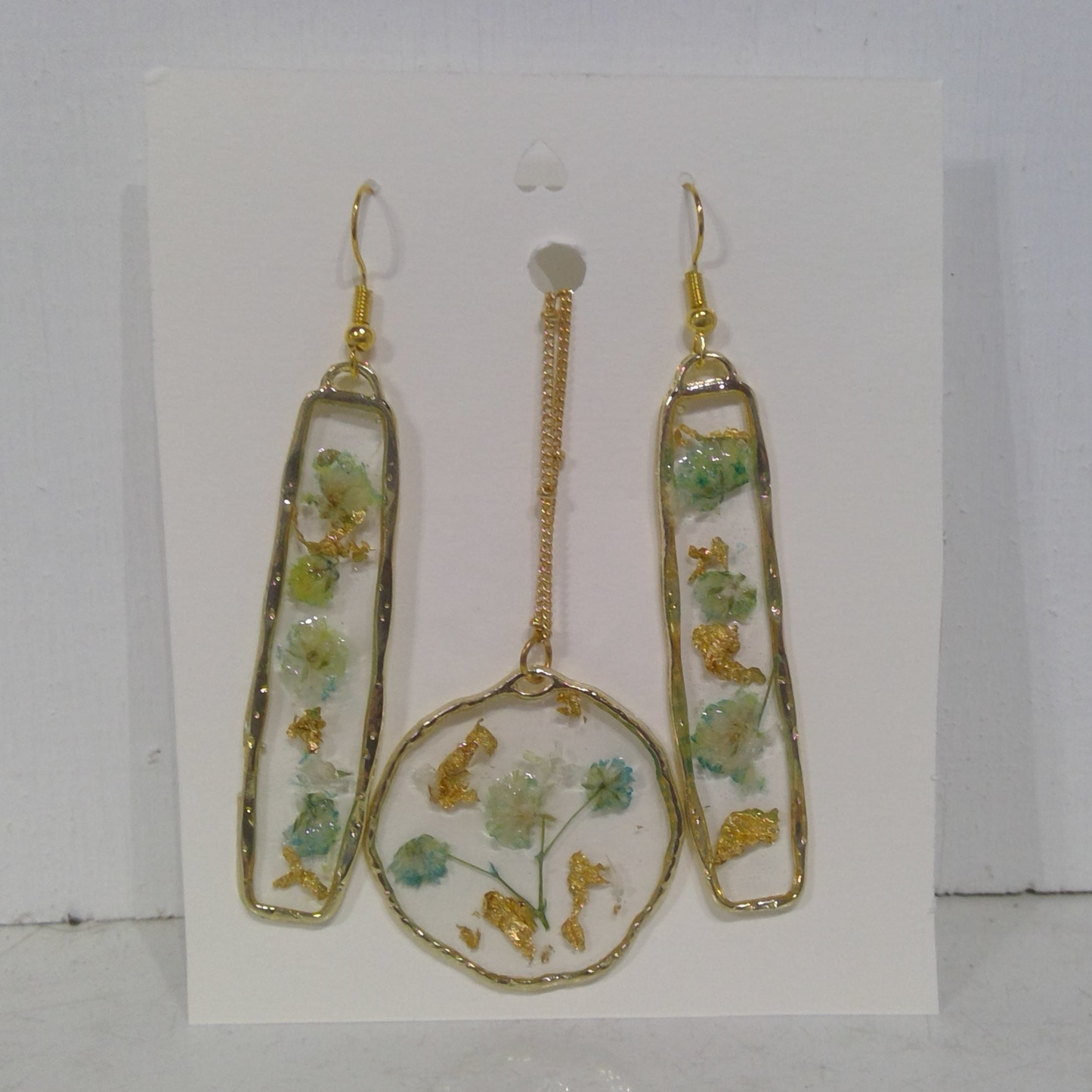 Blue Babys Breath - Pressed Flower Earrings & Necklace Set